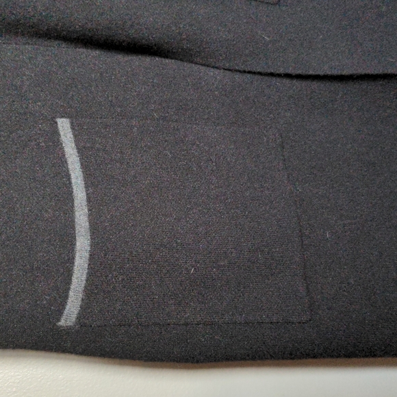 Tahari Tunic Sweater - Picture 4 of 11